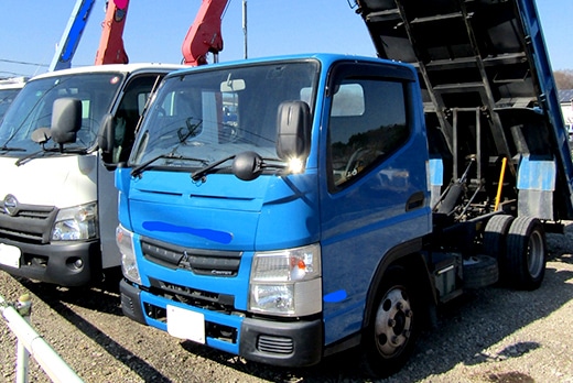 さまざまな車両を多数保有